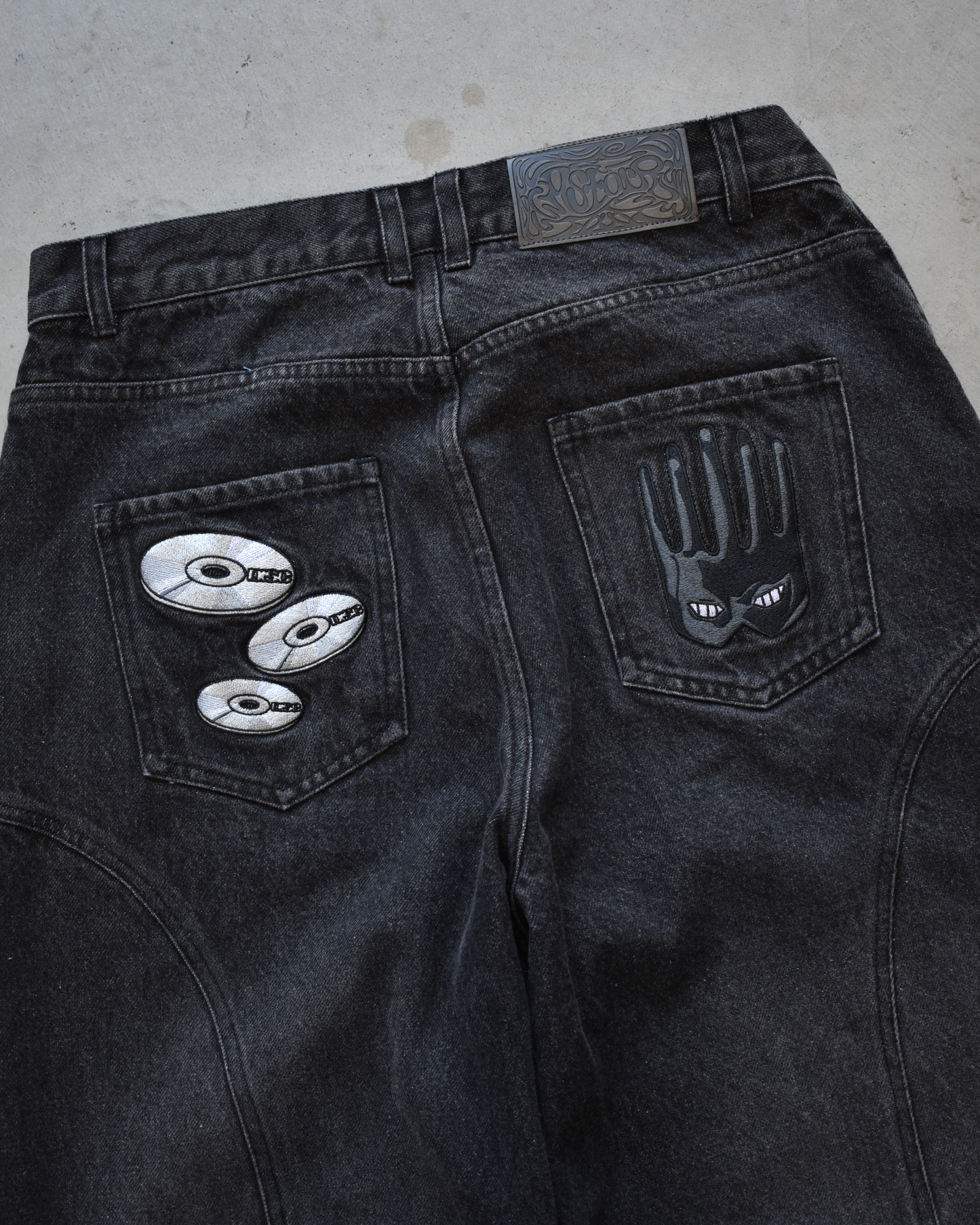 WHITESNAKE JEANS-OSI