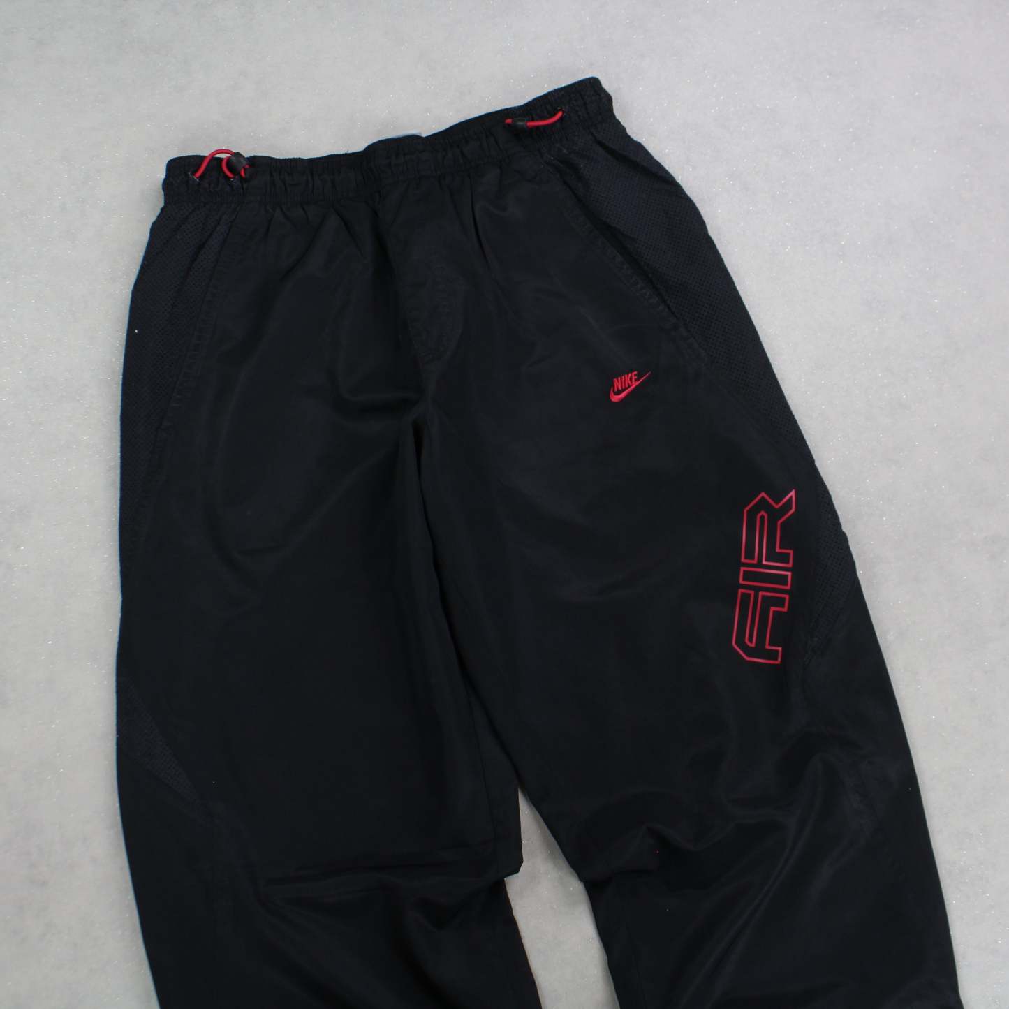 RARE 2000s Air Trackpants Black-OSI