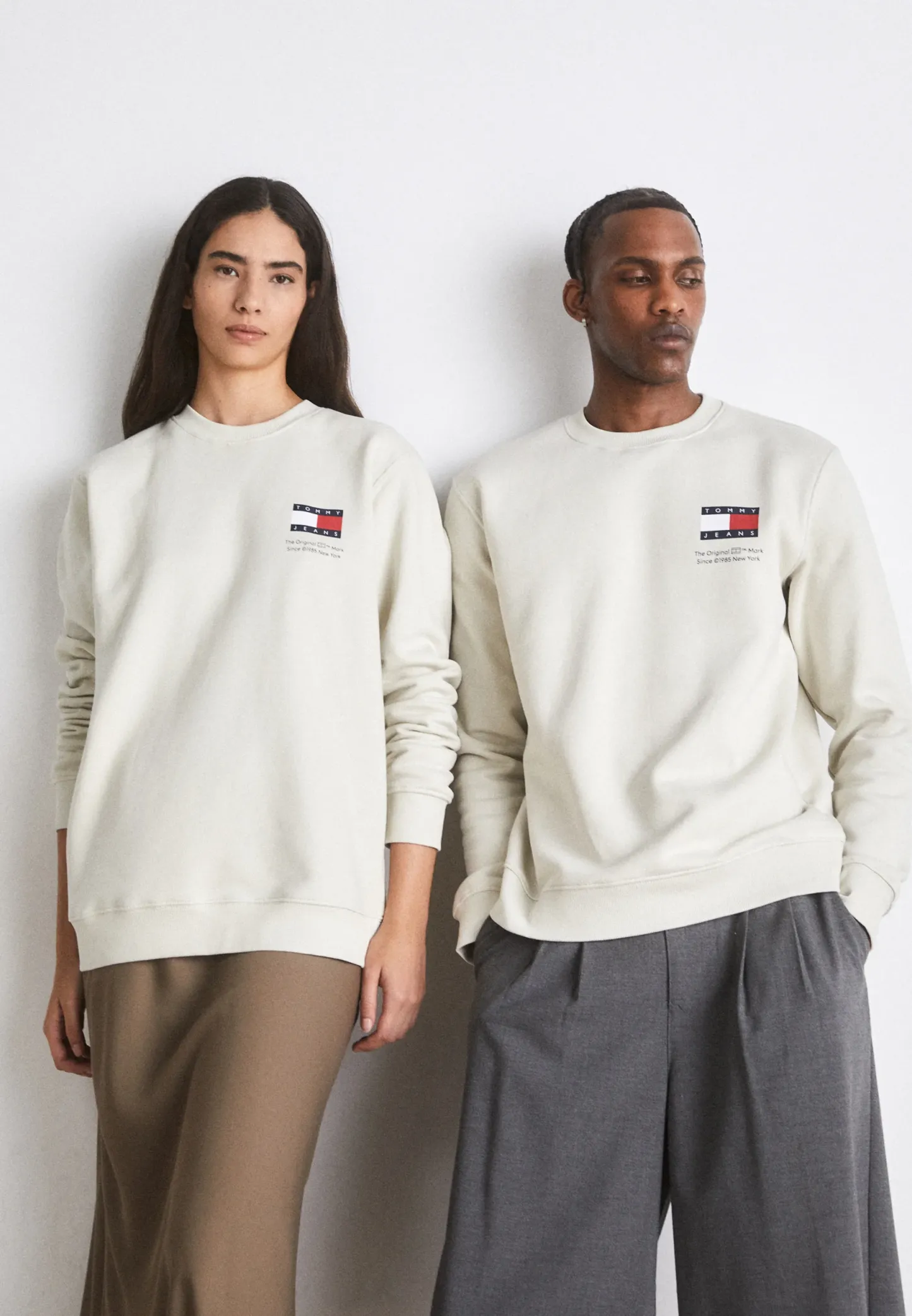 Basic Unisex Sweatshirt-OSI