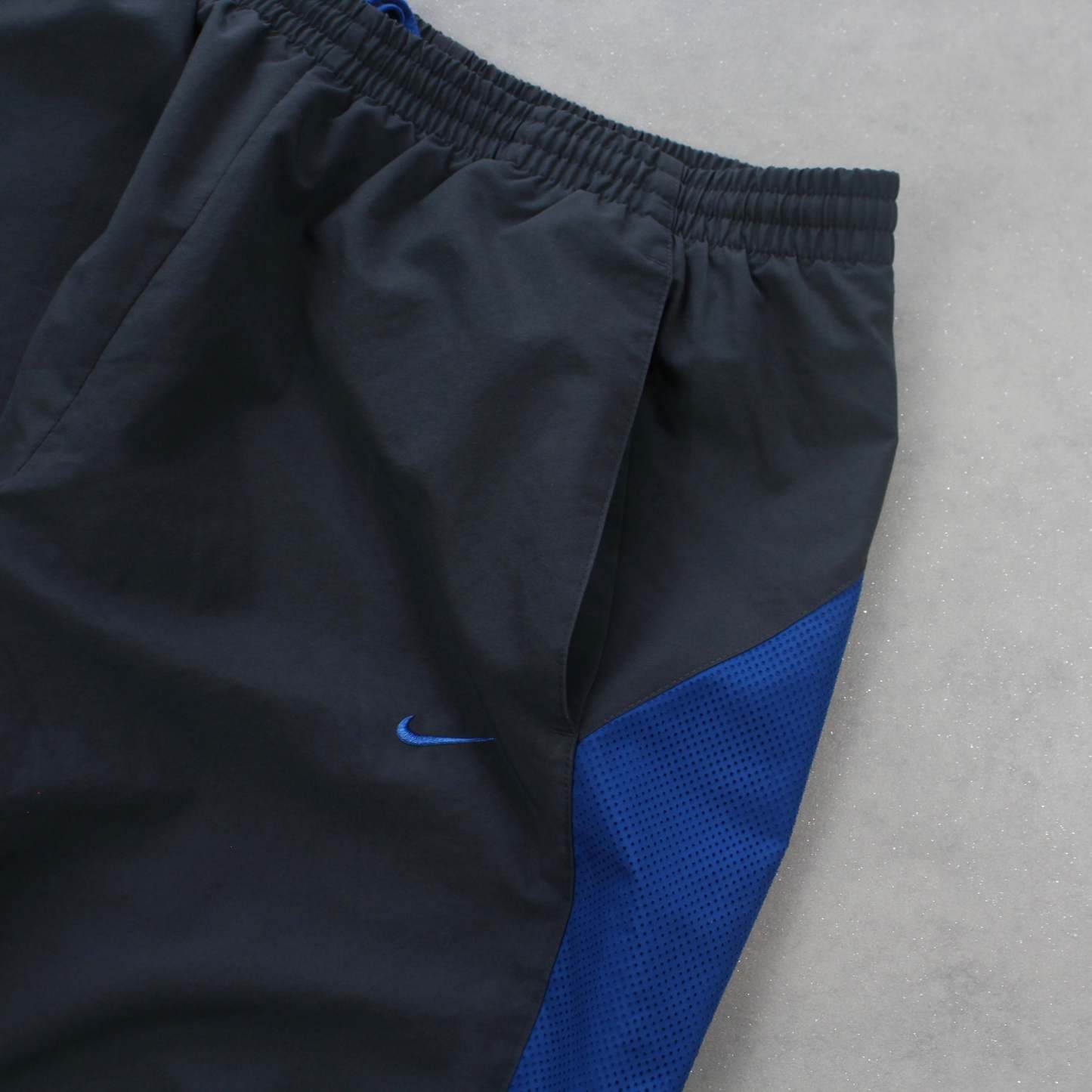 RARE 2000s Trackpants Grey-OSI