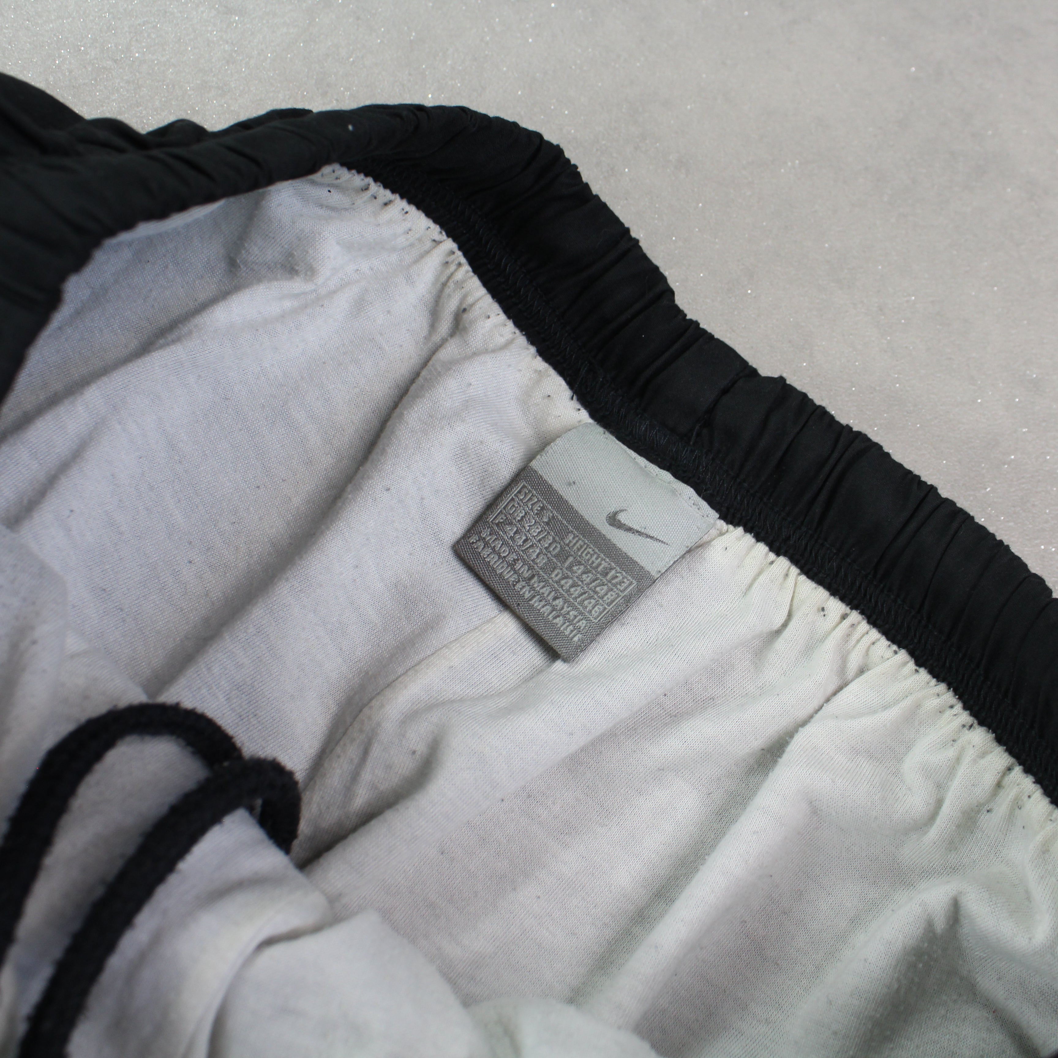 RARE 2000s Trackpants Black-OSI