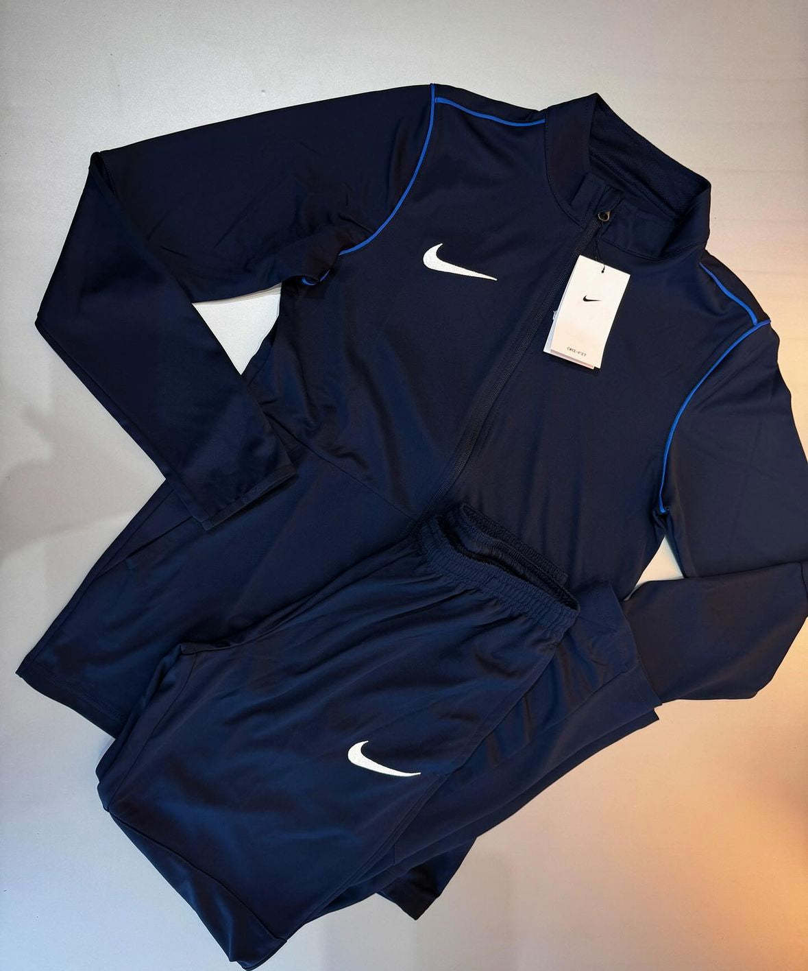 Conjunto  Academy-OSI