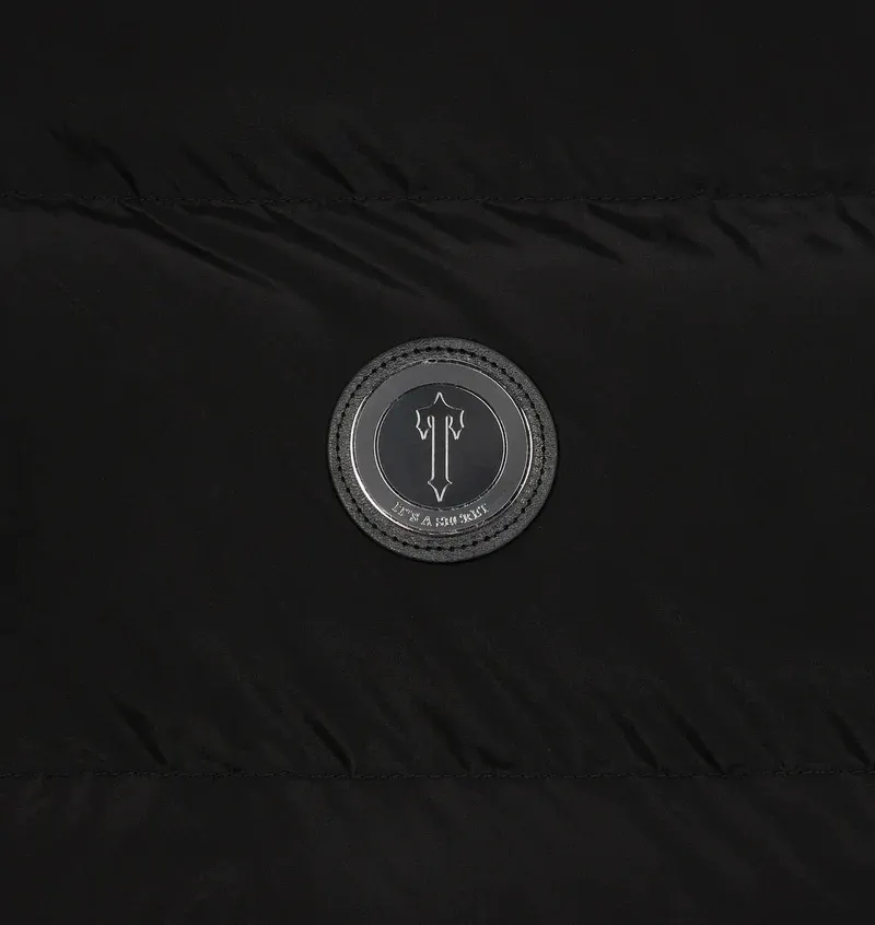 Trapstar Irongate Detachable Hooded Puffer Jacket – Blackout Edition