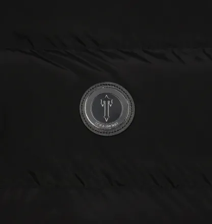 Trapstar Irongate Detachable Hooded Puffer Jacket – Blackout Edition