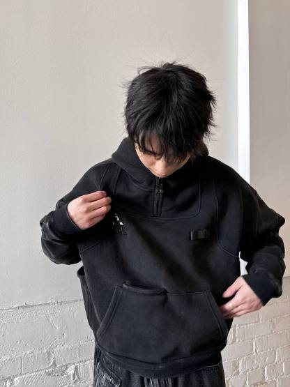 "DAYS" Hoodie Black-OSI