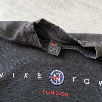 Town London RARE 2000s sweatshirt-OSI
