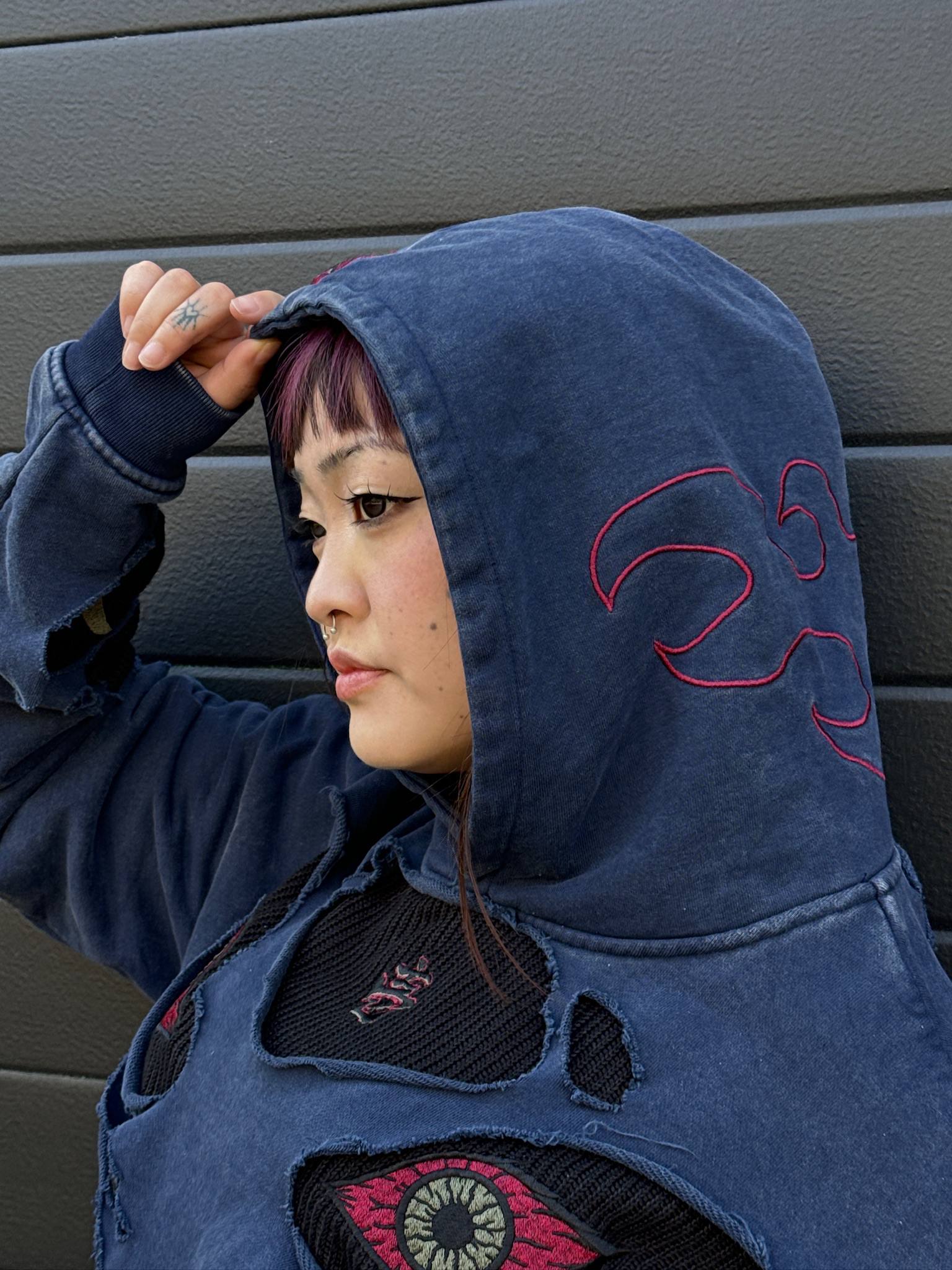 "EYE TEARS" Hoodie-OSI