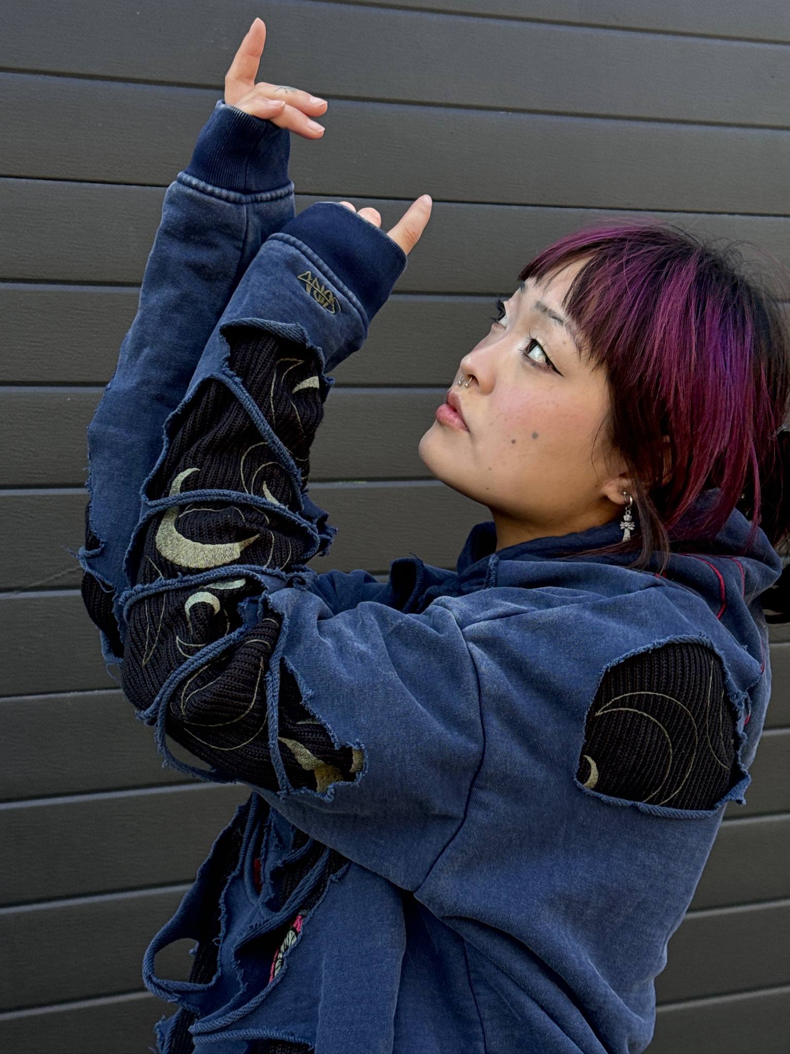 "EYE TEARS" Hoodie-OSI