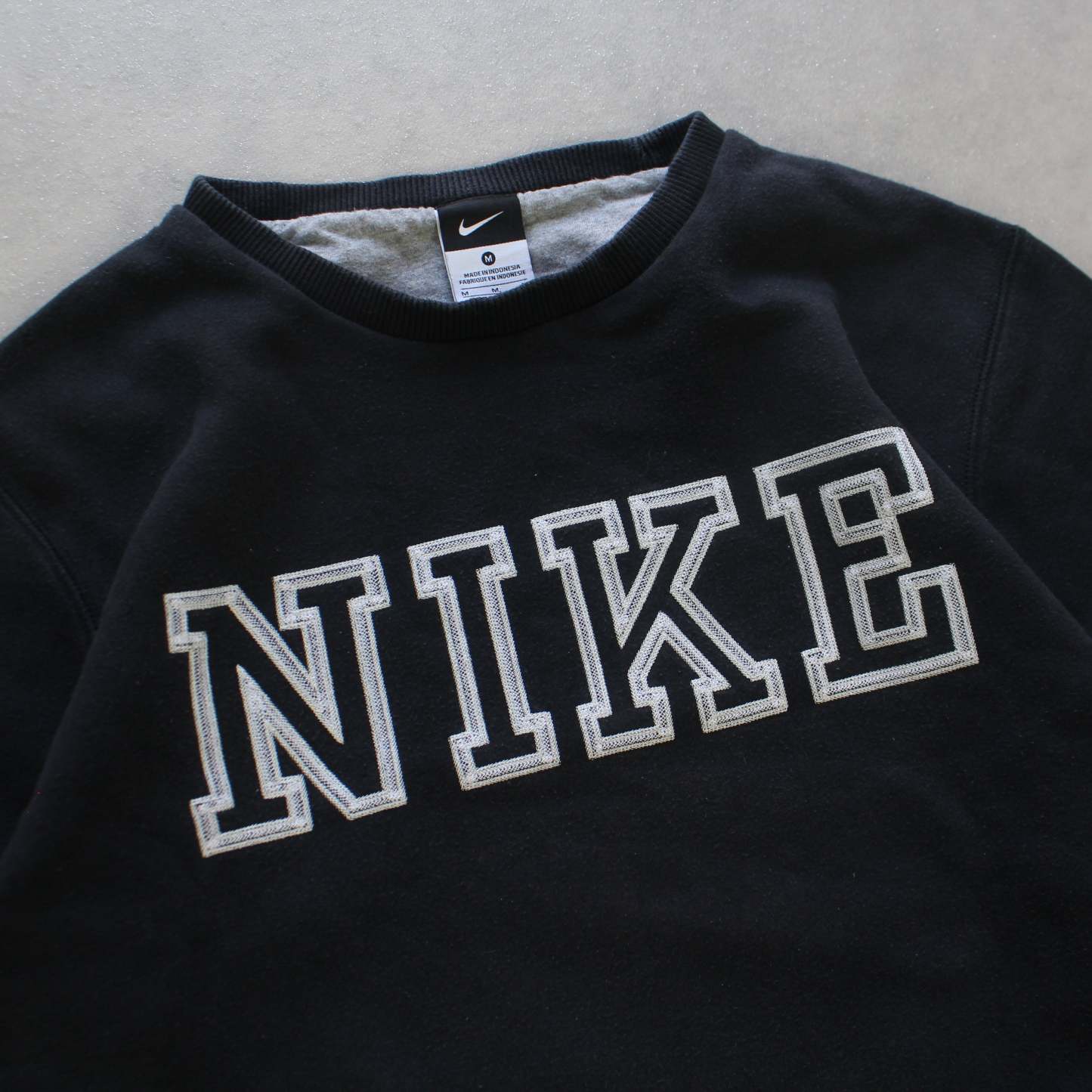 RARE 2000s  Sweatshirt Black-OSI