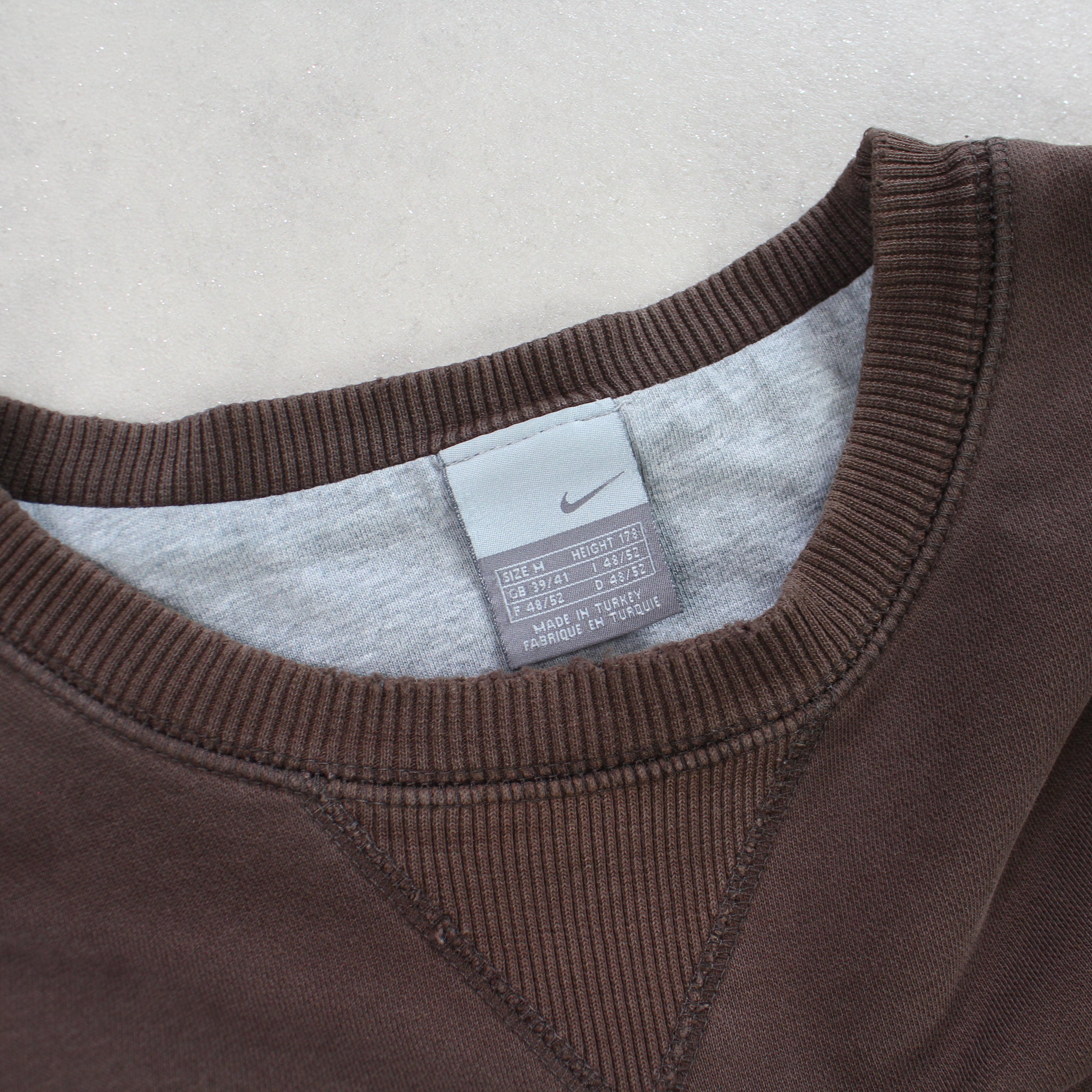 SUPER RARE 2000s  Sweatshirt Brown-OSI
