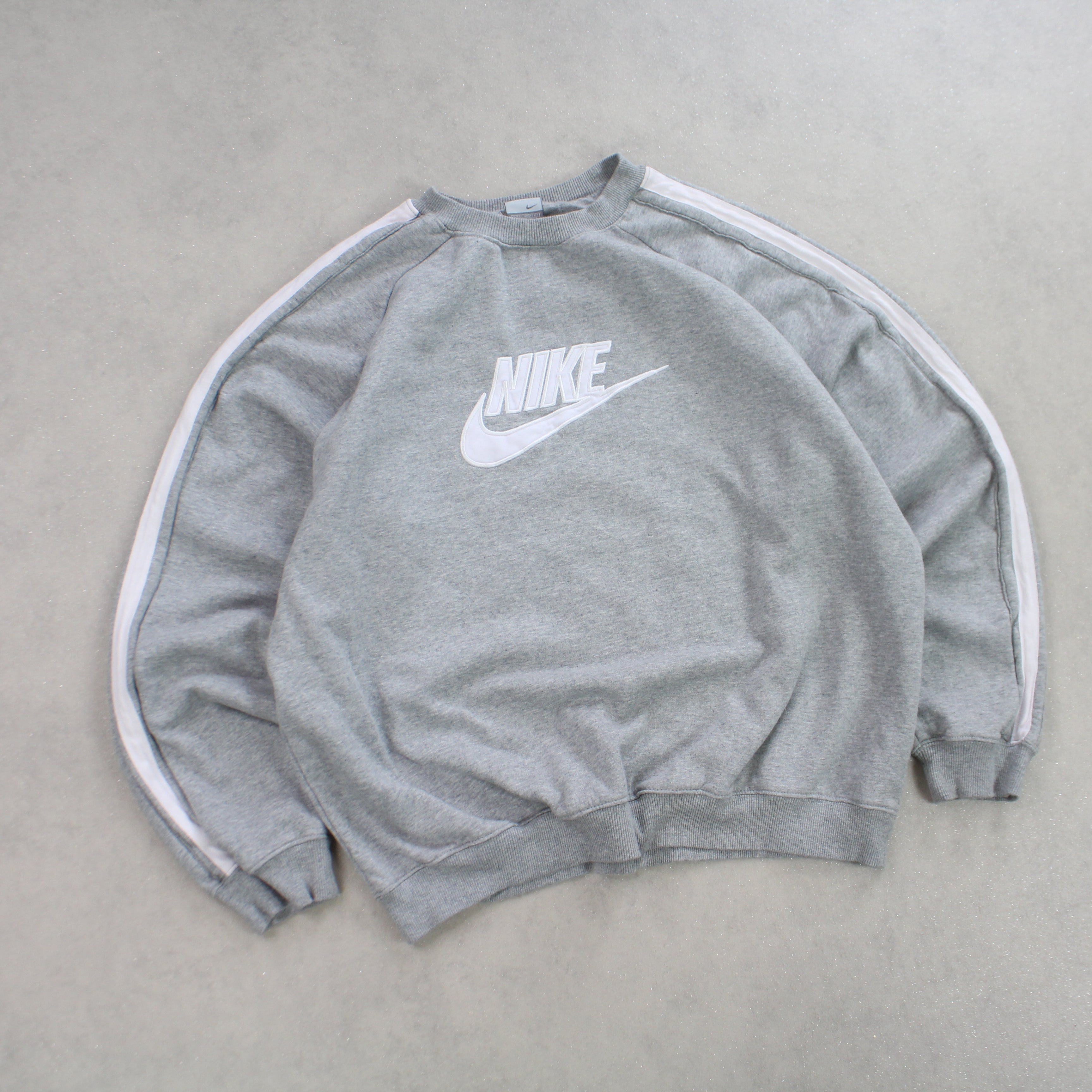 RARE 2000s  Sweatshirt Grey-OSI