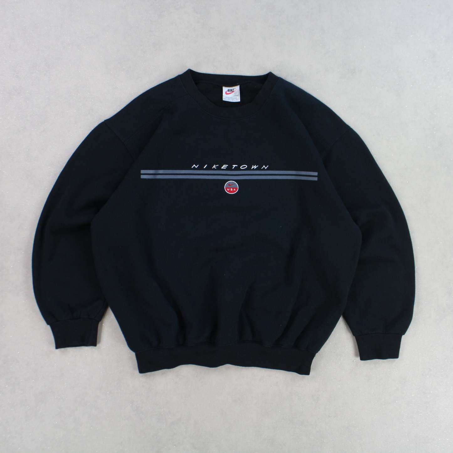 ULTRA RARE 1990s  Town USA Sweatshirt Black-OSI
