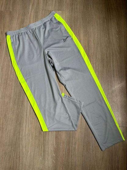 Conjunto  Academy Dri-FIT Reliquia-OSI