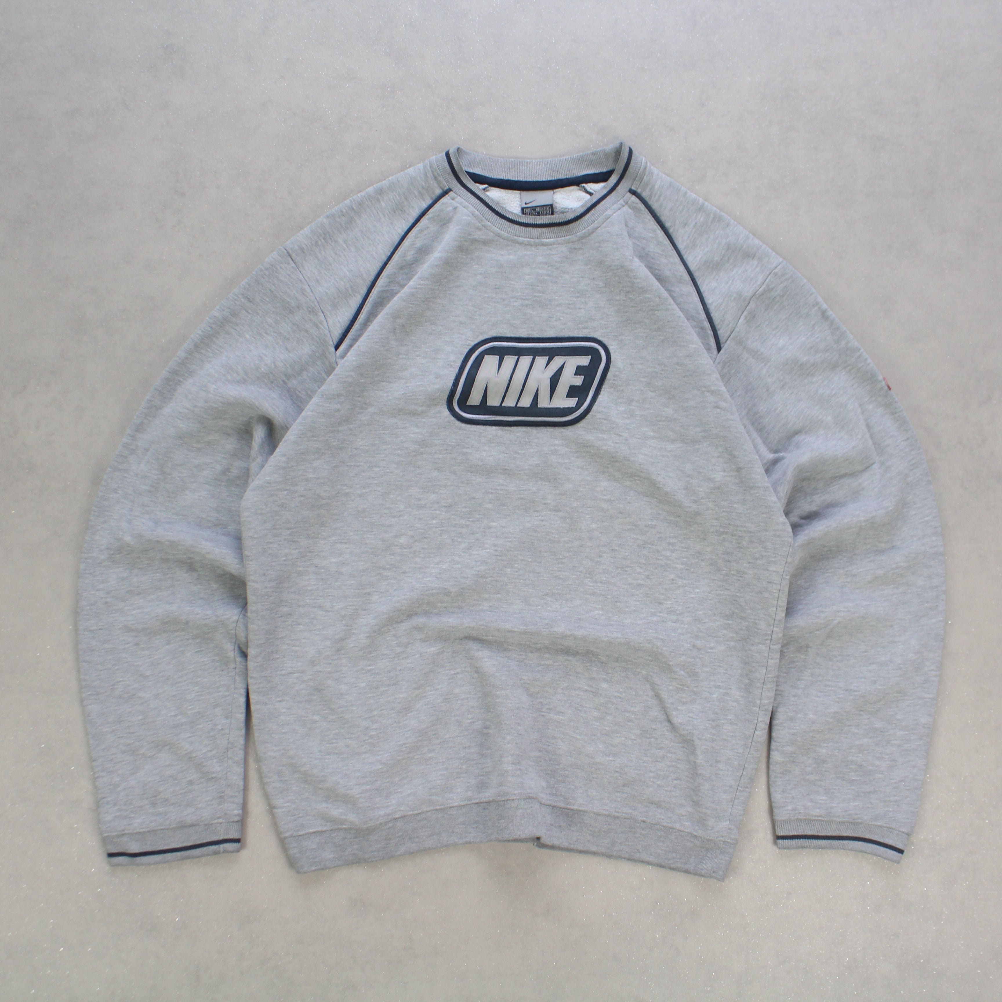 RARE 2000s  Sweatshirt Grey-OSI