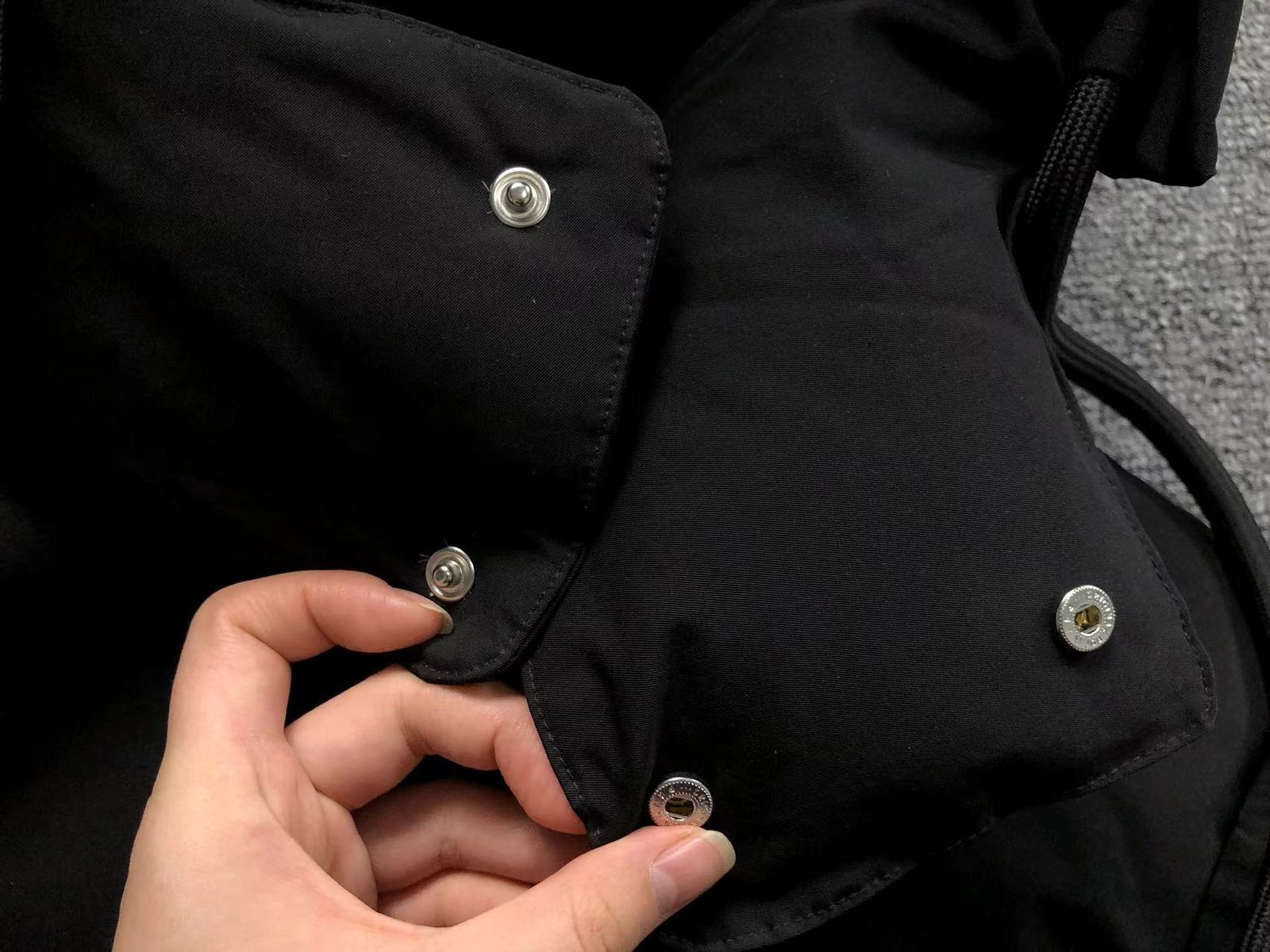 Ami Logo Puffer Jacket Grey