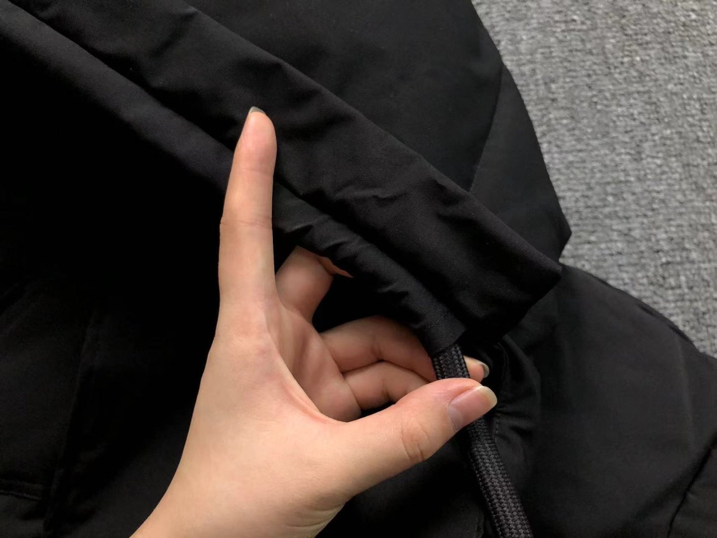 Ami Logo Puffer Jacket Grey