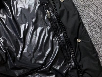 Moncler Logo Hooded Puffer Jacket Black