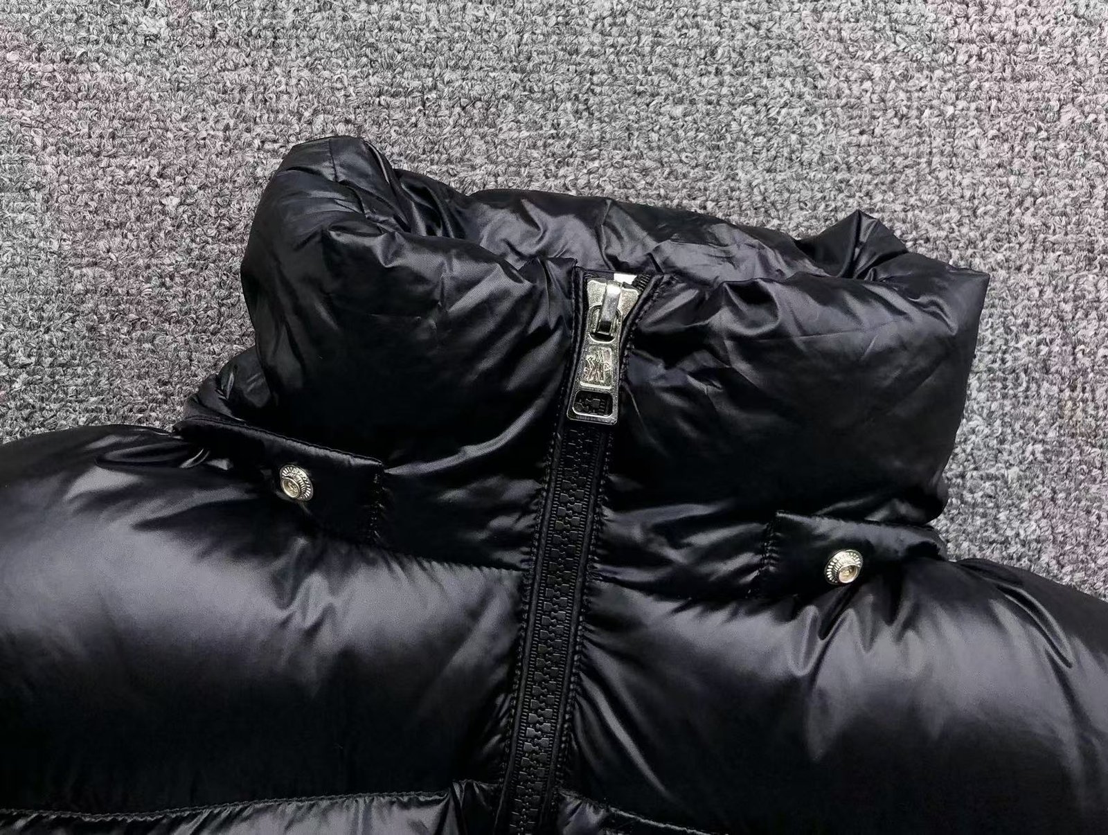 Moncler Logo Shiny Puffer Jacket Dark Navy