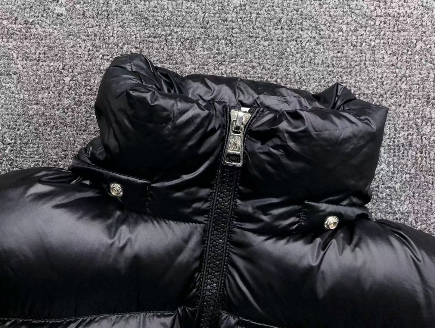 Moncler Logo Shiny Puffer Jacket Dark Navy