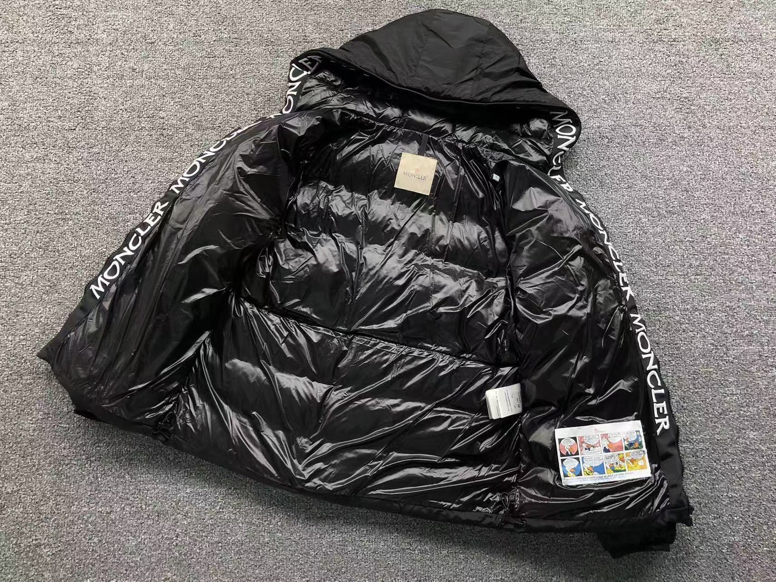 Logo Puffer Jacket Black-OSI