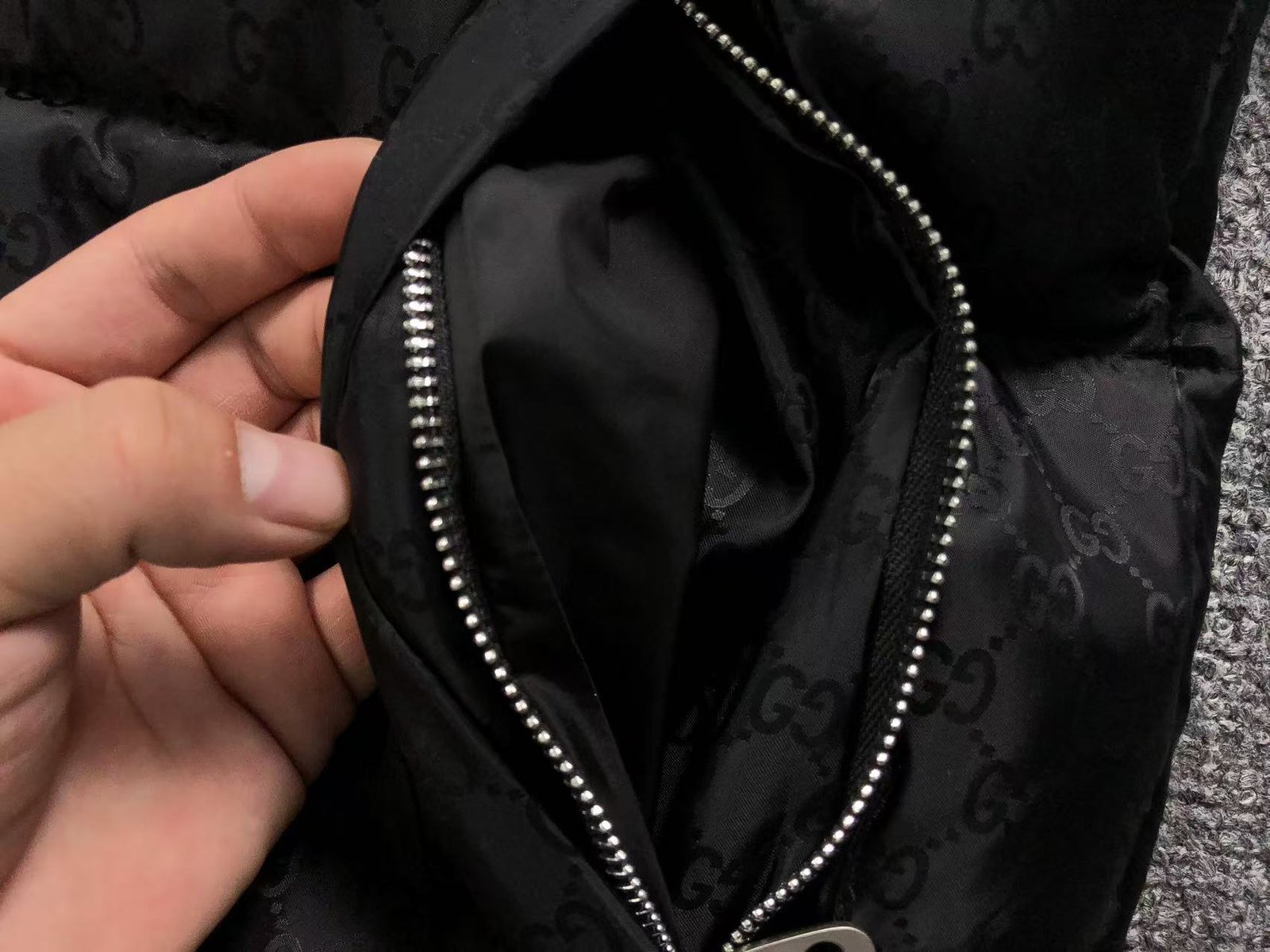 Gucci Pattern Logo Puffer Black