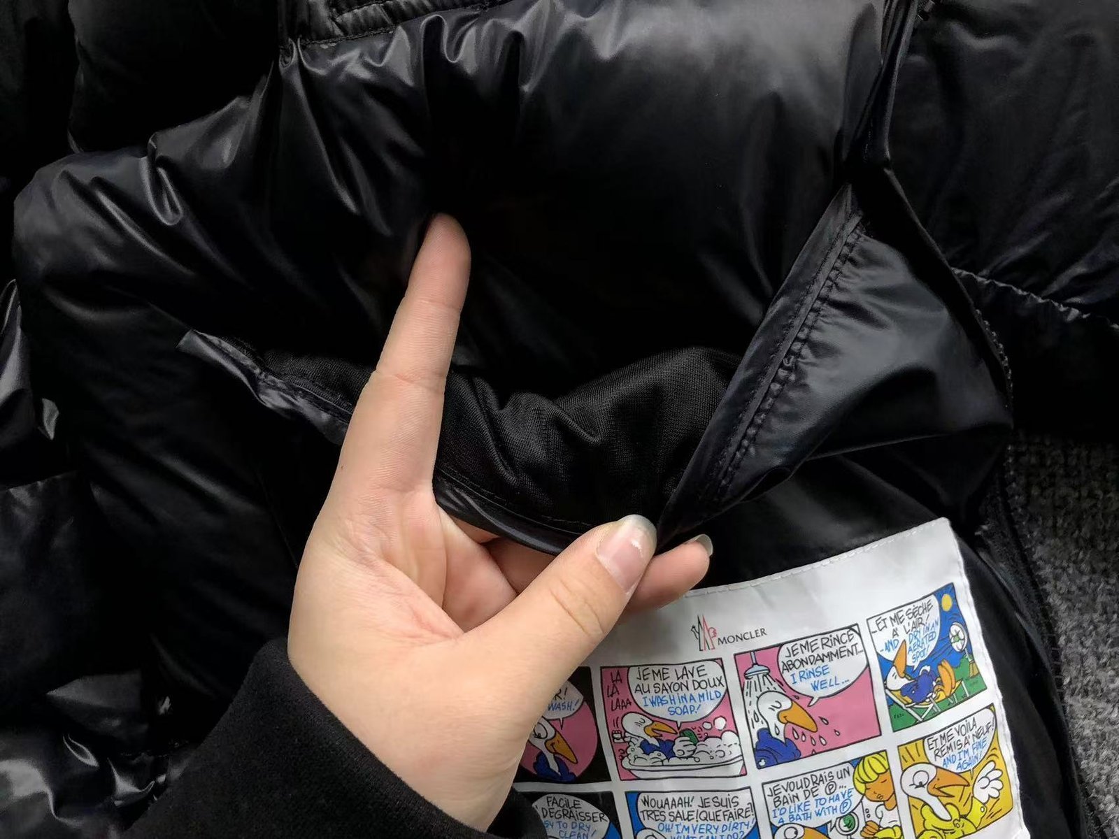 Moncler Logo Shiny Puffer Jacket Dark Navy