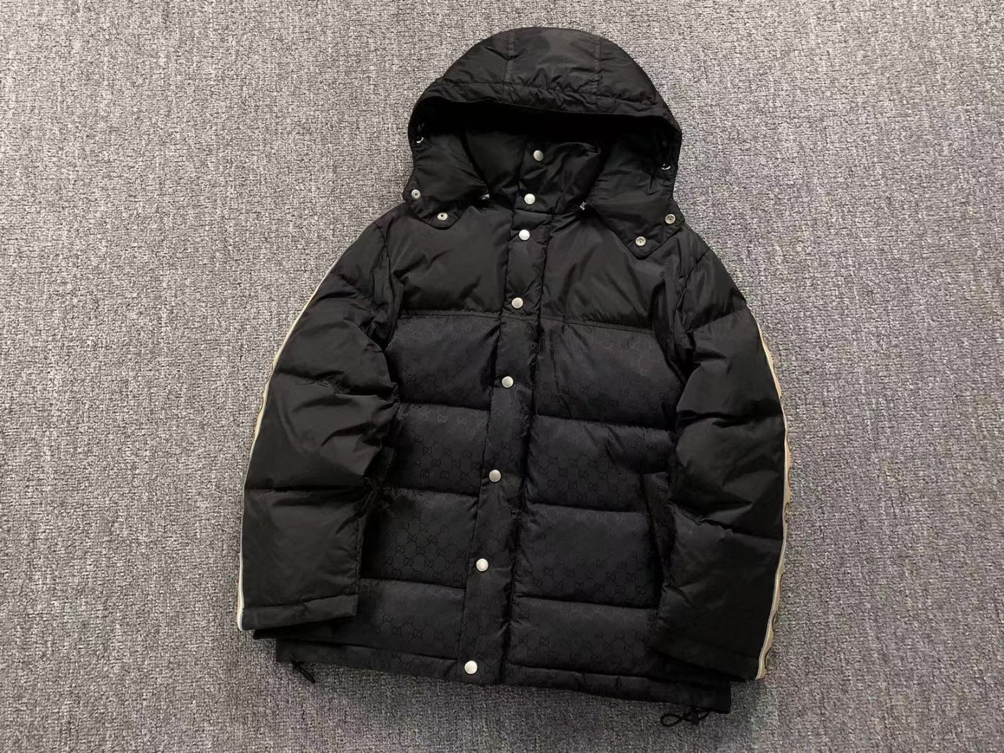 Gucci Pattern Logo Puffer Black