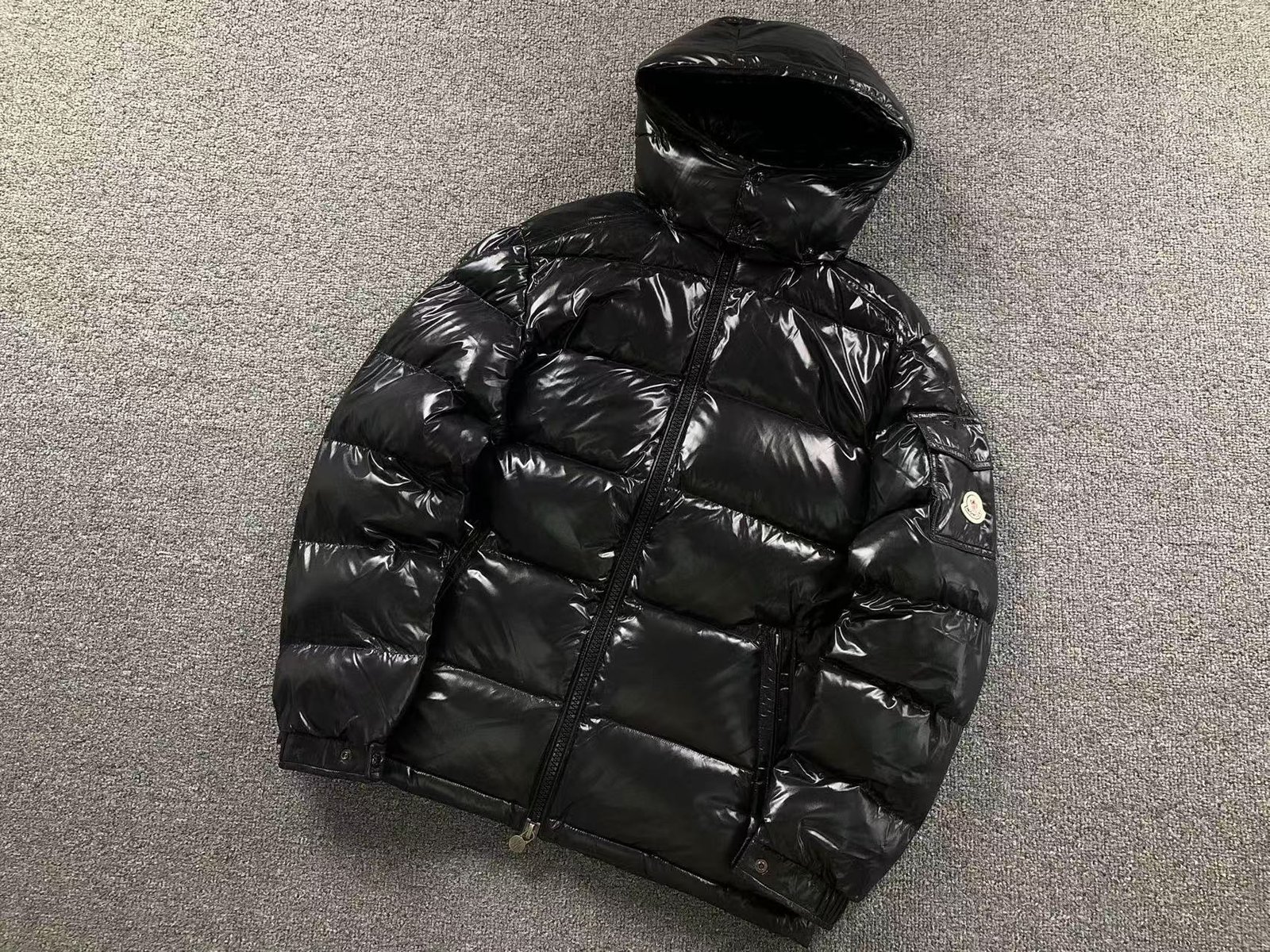 Moncler Logo Shiny Puffer Jacket Black