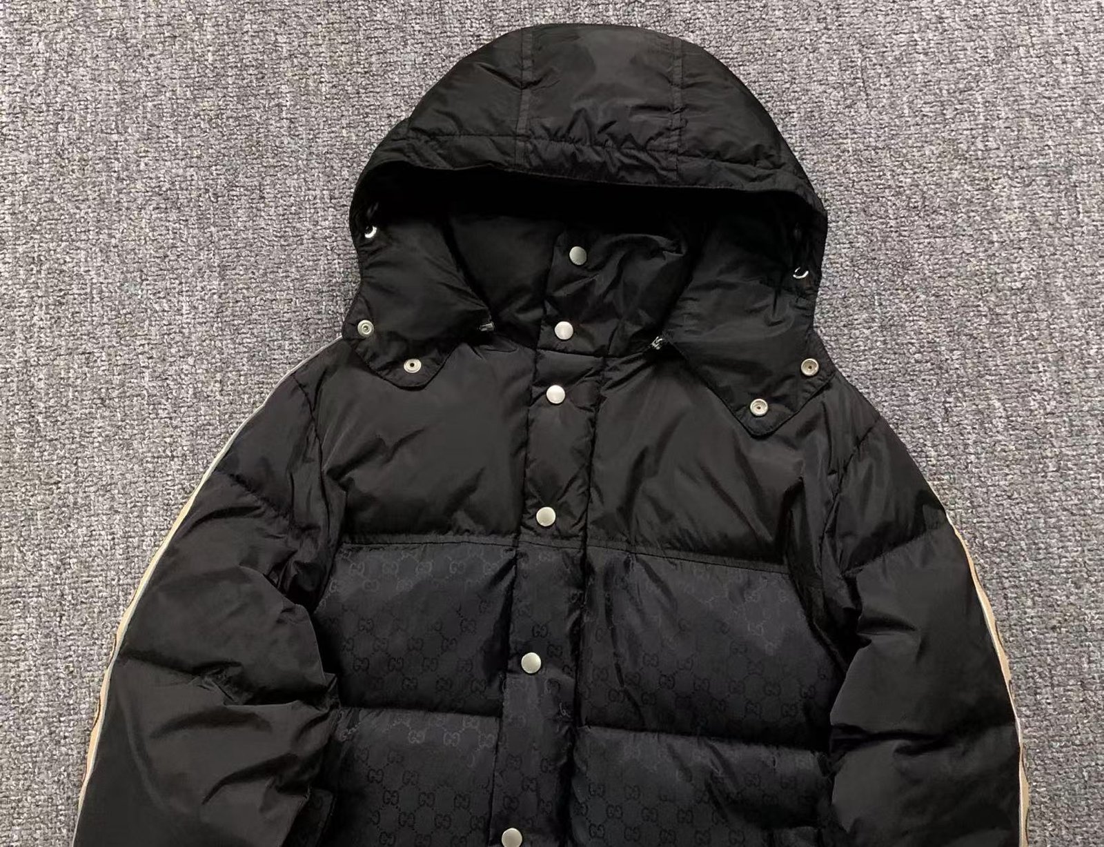 Gucci Pattern Logo Puffer Black