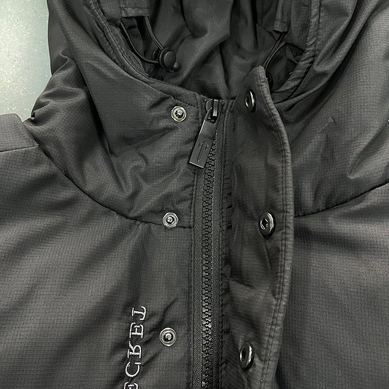 Trapstar Cropped Puffer Jacket Black