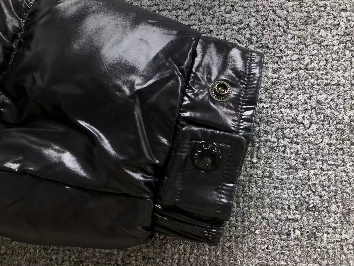 Moncler Logo Shiny Puffer Jacket Black