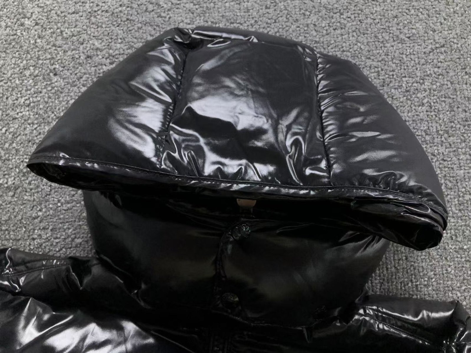 Moncler Logo Shiny Puffer Jacket Black