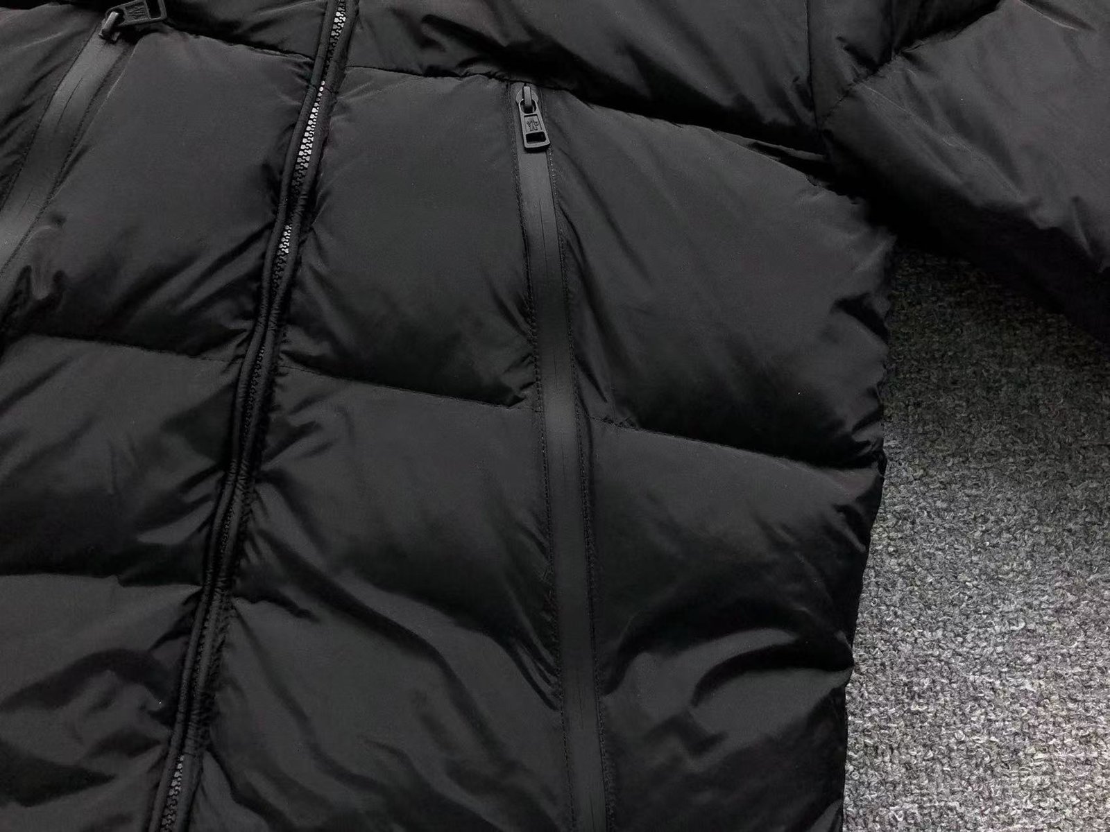  Logo Puffer Jacket Black-OSI