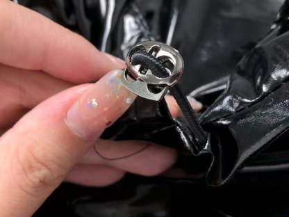 Trapstar Irongate Hooded Puffer Jacket Shiny Black