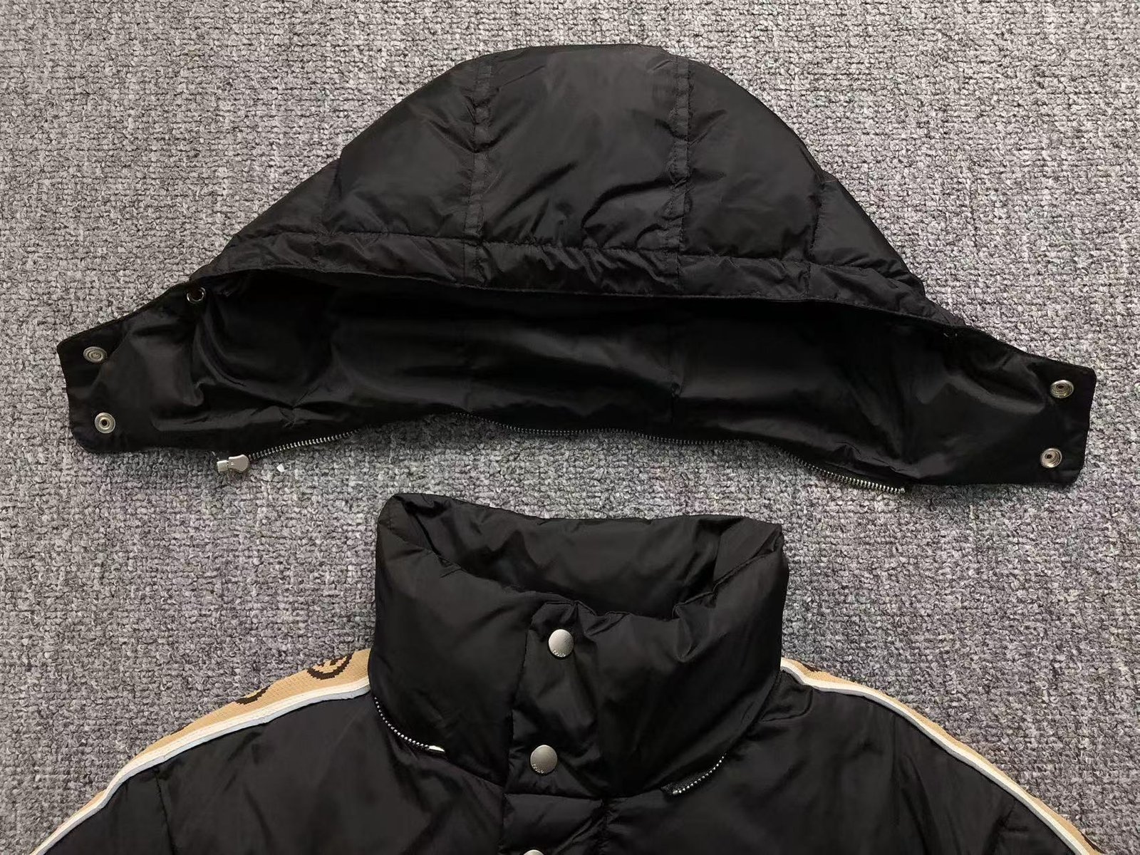 Gucci Pattern Logo Puffer Black