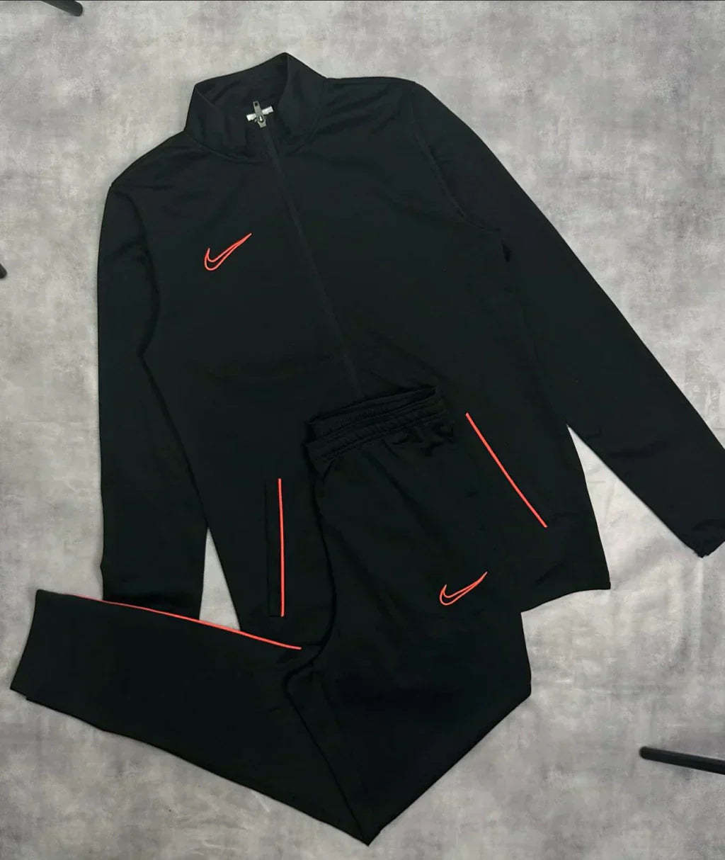 Conjunto  Dri-Fit 2021 (Preto e Laranja)-OSI
