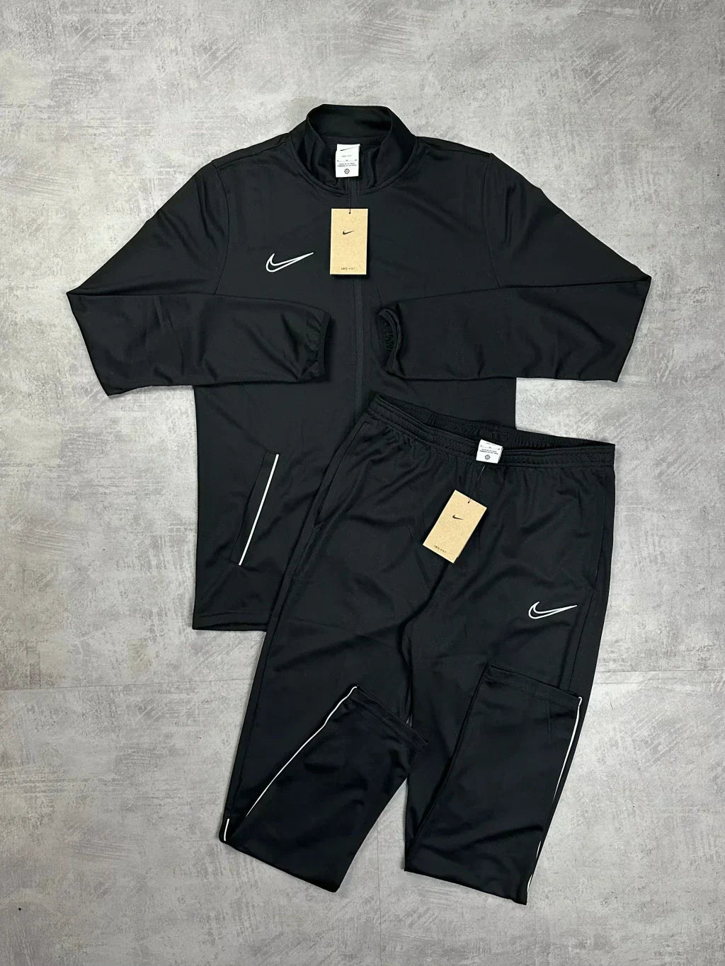 Conjunto  Dri-Fit 2021 (Branco e Preto)-OSI