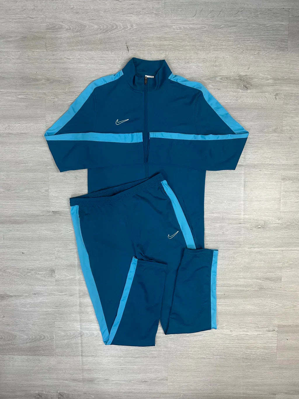 Conjunto  Dri-Fit 2021 (Azul Marinho e Claro)-OSI