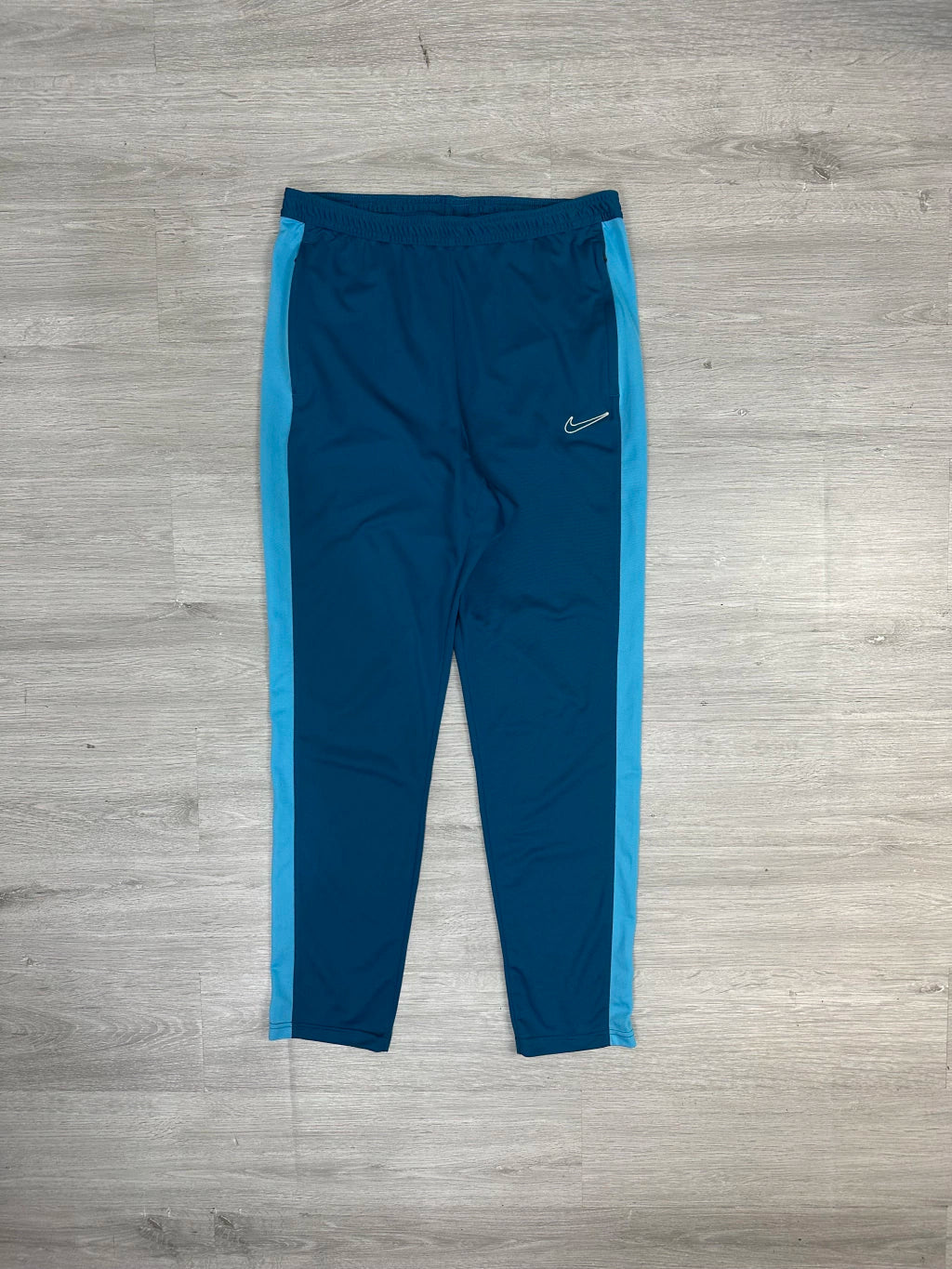 Conjunto  Dri-Fit 2021 (Azul Marinho e Claro)-OSI