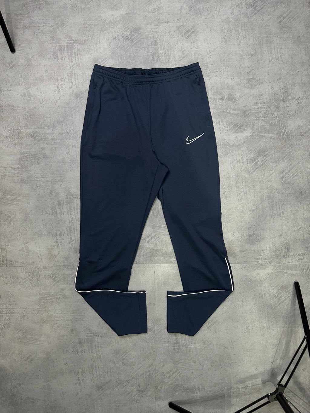 Conjunto  Dri-Fit 2021 (Azul Escuro e Branco)-OSI
