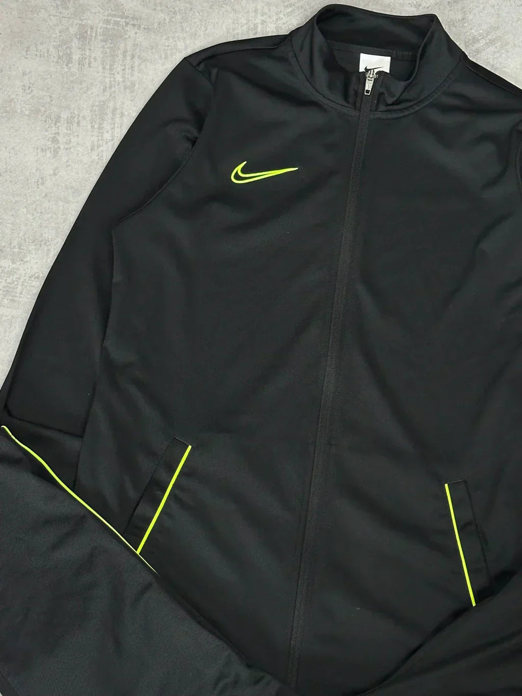 Conjunto  Dri-Fit 2021 (Preto e Verde)-OSI