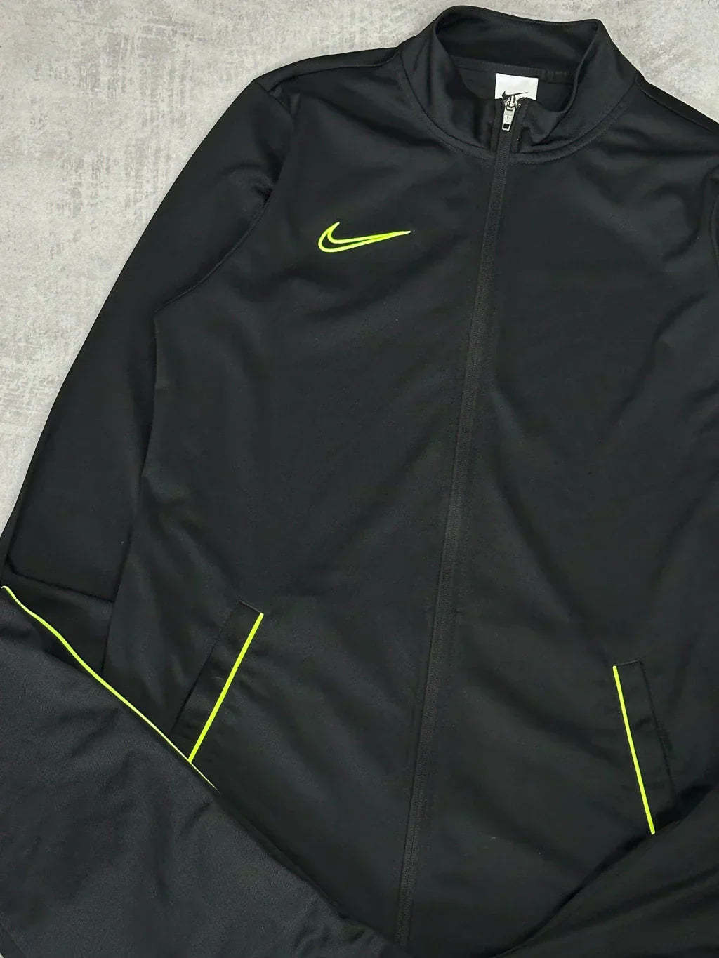 Conjunto  Dri-Fit 2021 (Preto e Verde)-OSI