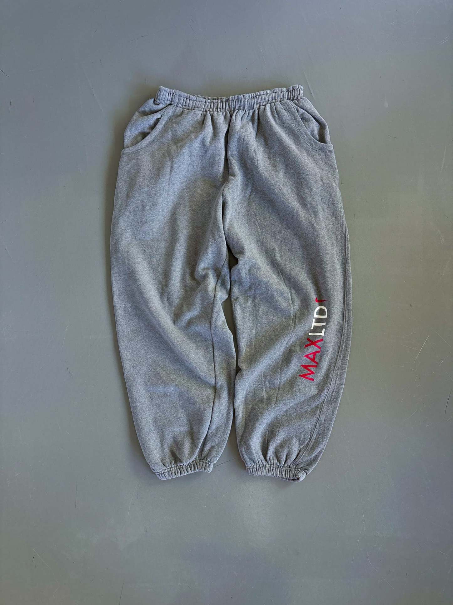Nike Vintage *Air Max* Sweatpants | M