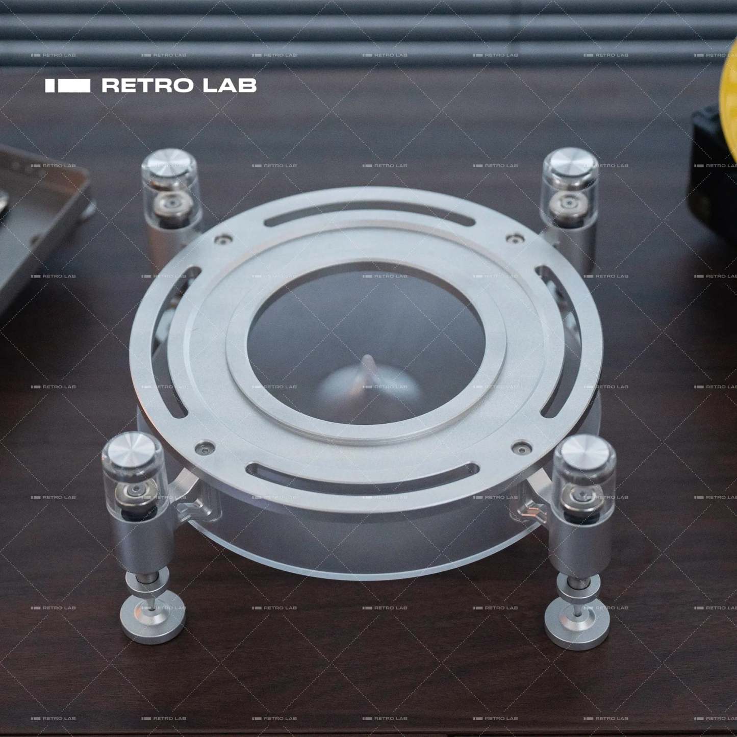 Magnetic-Levitation Shock-Absorbing Speaker Stand for HK