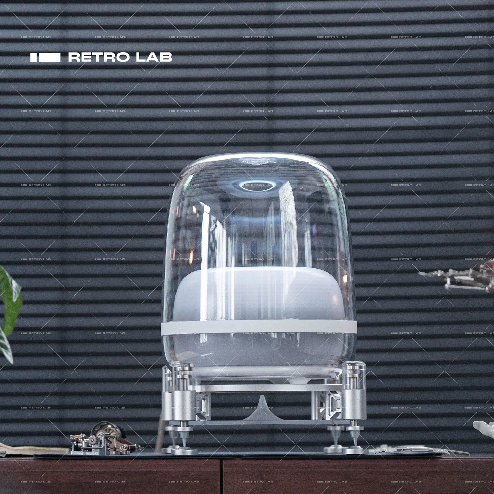 Magnetic-Levitation Shock-Absorbing Speaker Stand for HK