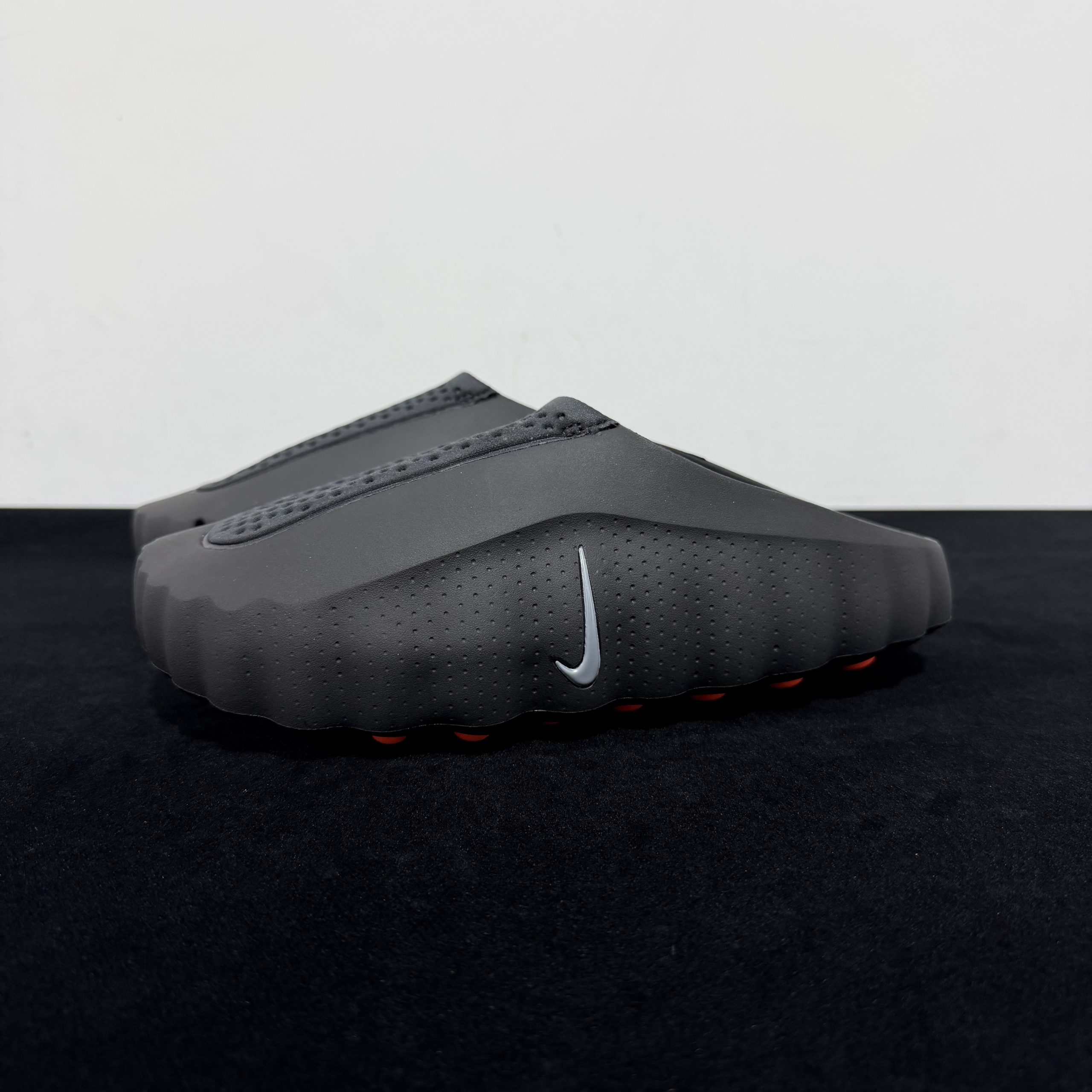 Nike Mind 001 Black Reps