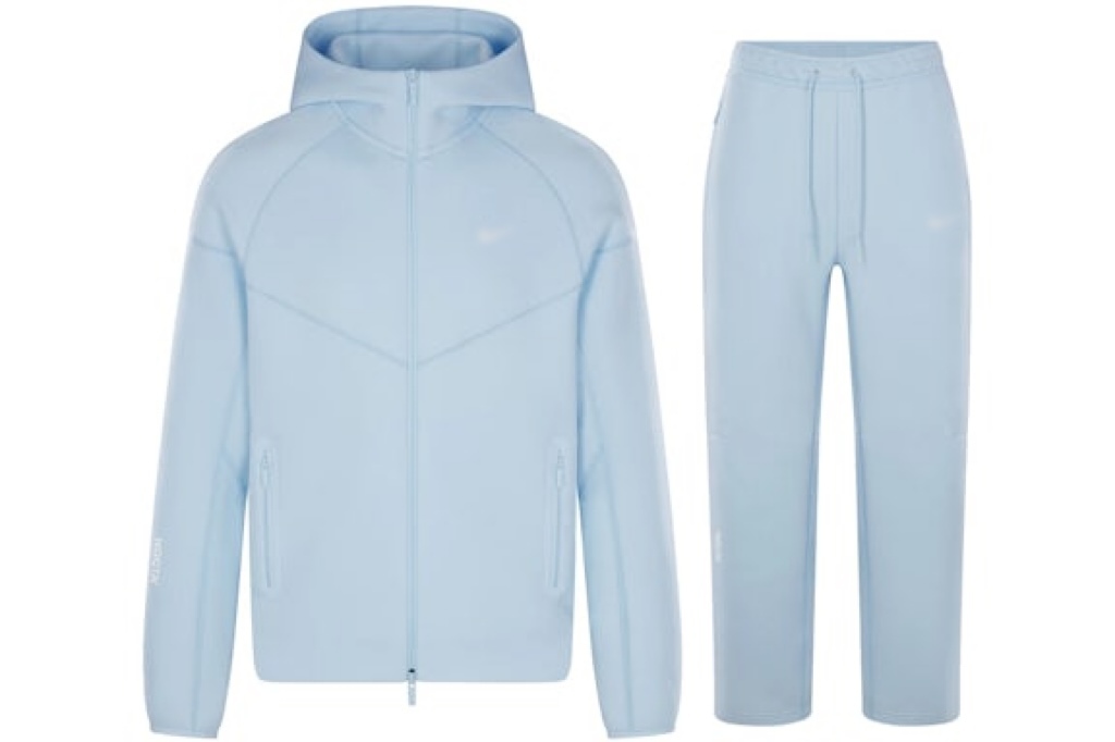 VIRAL TRACKSUIT