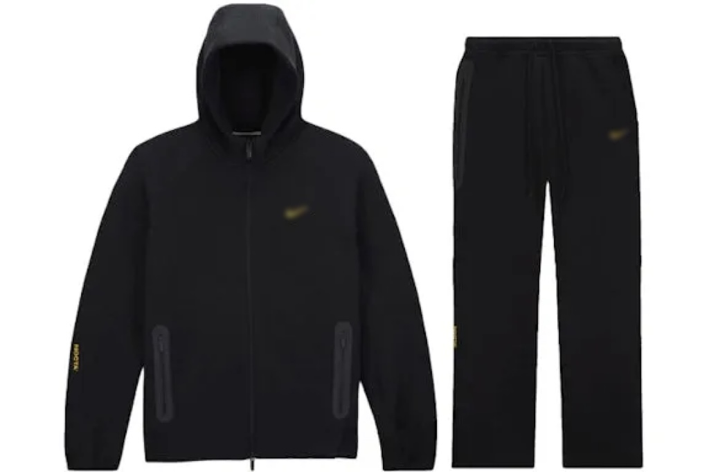 VIRAL TRACKSUIT