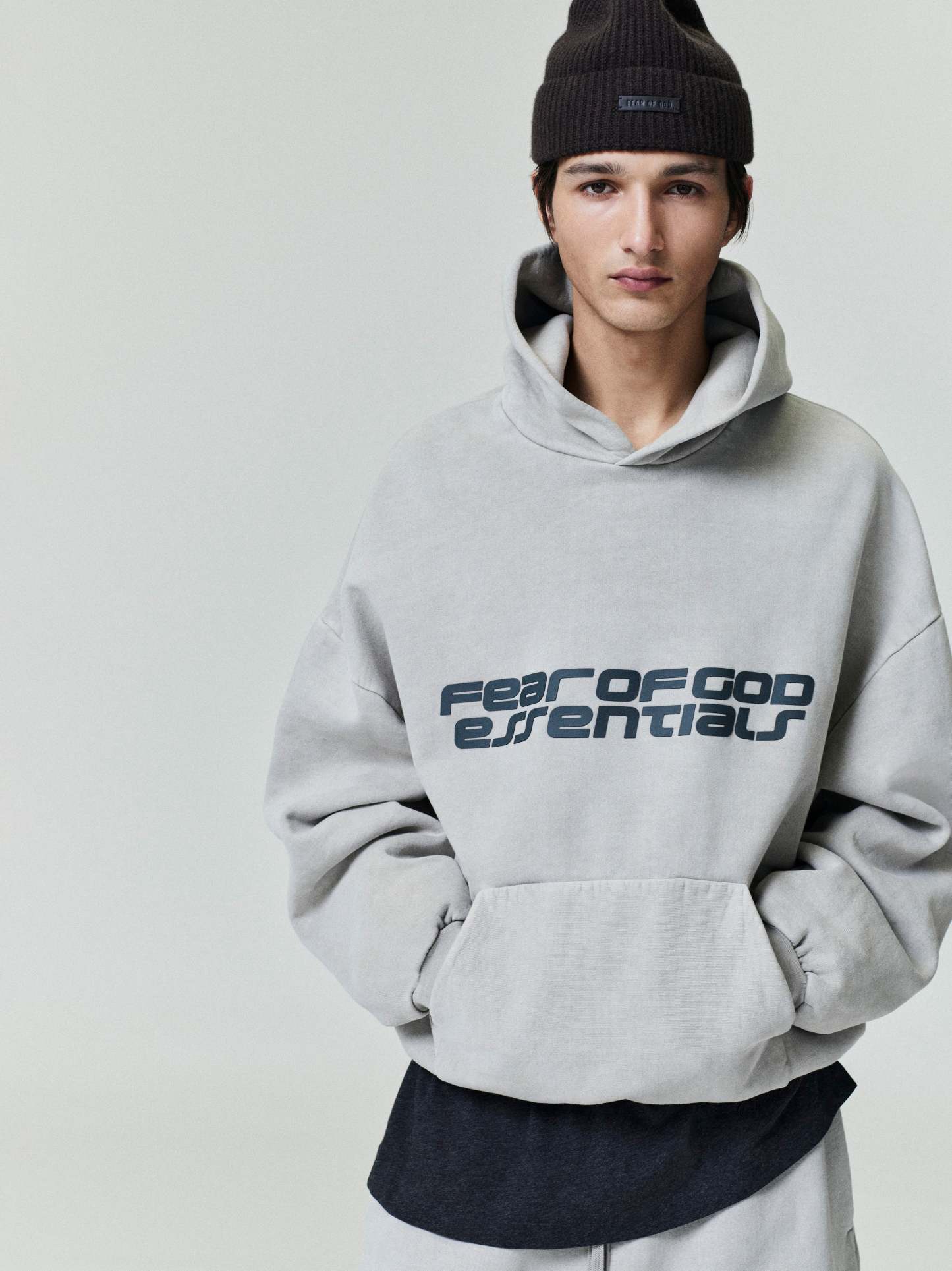 Heavy Fleece 90s Hoodie