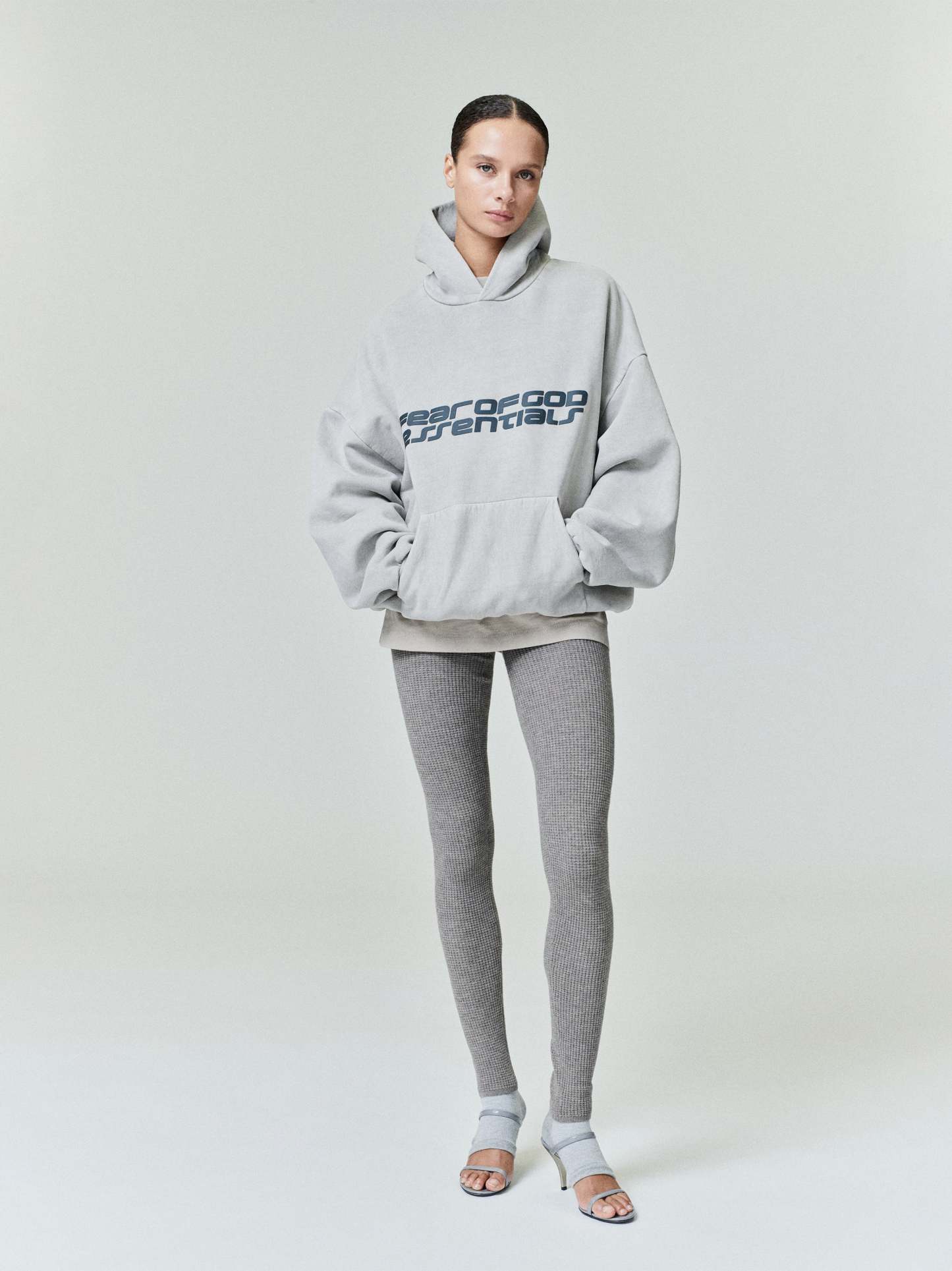 Heavy Fleece 90s Hoodie
